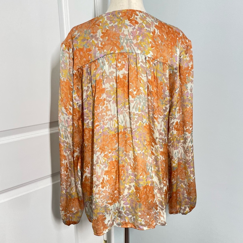 Vince Garden Textured Printed Top size M - Picture 8 of 12